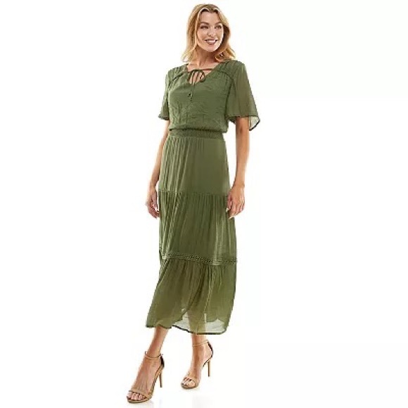 Green  tiered women's tie-front midi dress Small - Picture 1 of 6